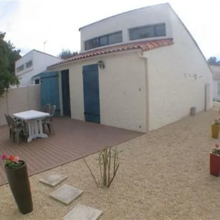 Vakantiehuis House Maison De Vacances Au Calme Château-dʼOlonne